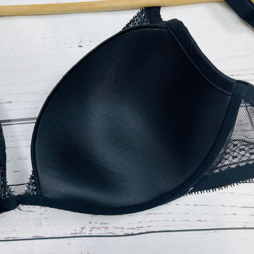 Victoria's Secret Black Incredible Plunge Lace Bra - Picture 14 of 16